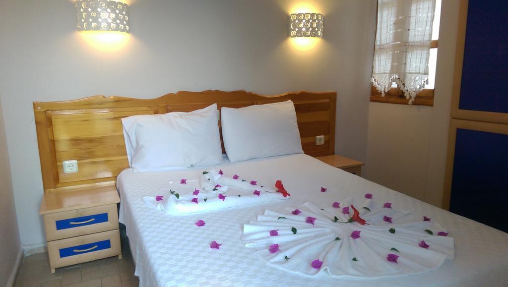 Dasis Hotel Suites Bodrum Bagian luar foto