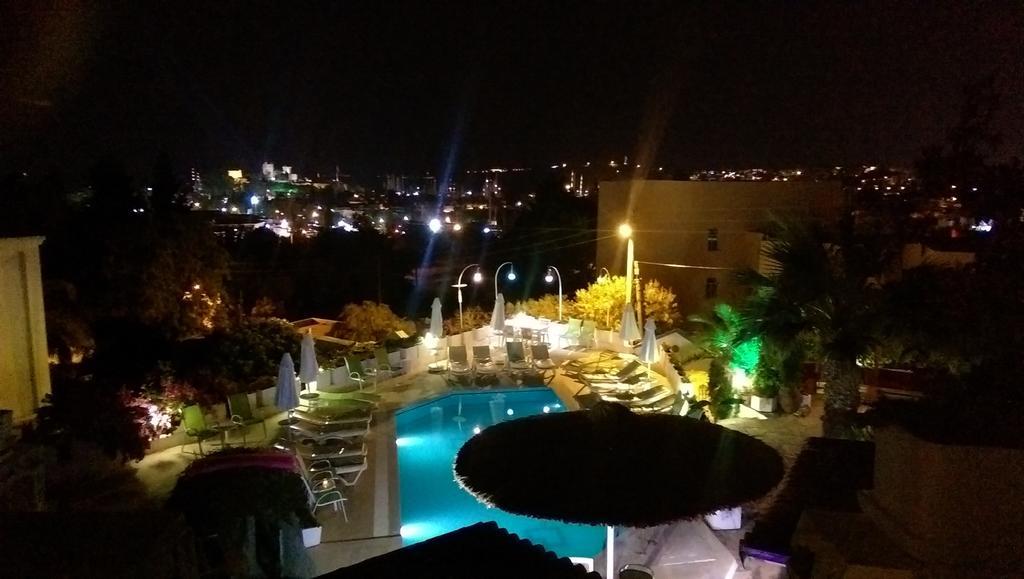 Dasis Hotel Suites Bodrum Bagian luar foto