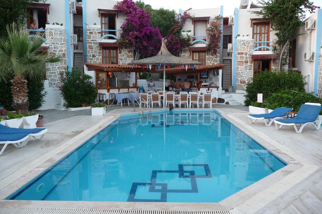 Dasis Hotel Suites Bodrum Bagian luar foto