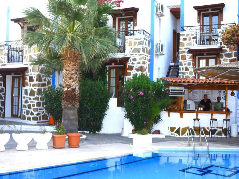 Dasis Hotel Suites Bodrum Bagian luar foto