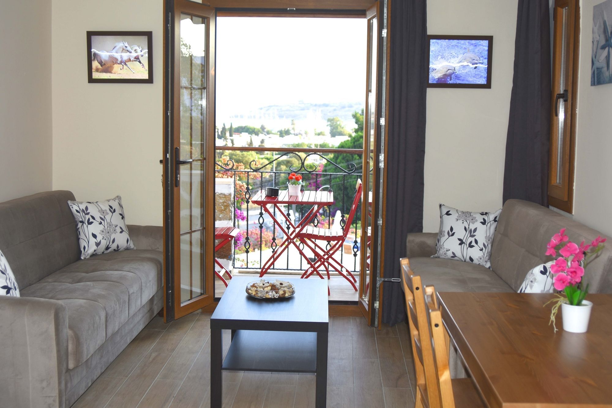 Dasis Hotel Suites Bodrum Bagian luar foto